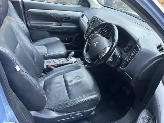 /photos/9374/5bf6a3ea-9490-4e8e-8474-5a2941412ef5_i320x240.jpg