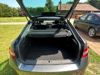 /photos/9374/a6eb679f-6808-4b5a-ad74-fa194abccec3_i320x240.jpg